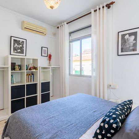 Apartamento Triana Los Remedios Σεβίλλη Εξωτερικό φωτογραφία