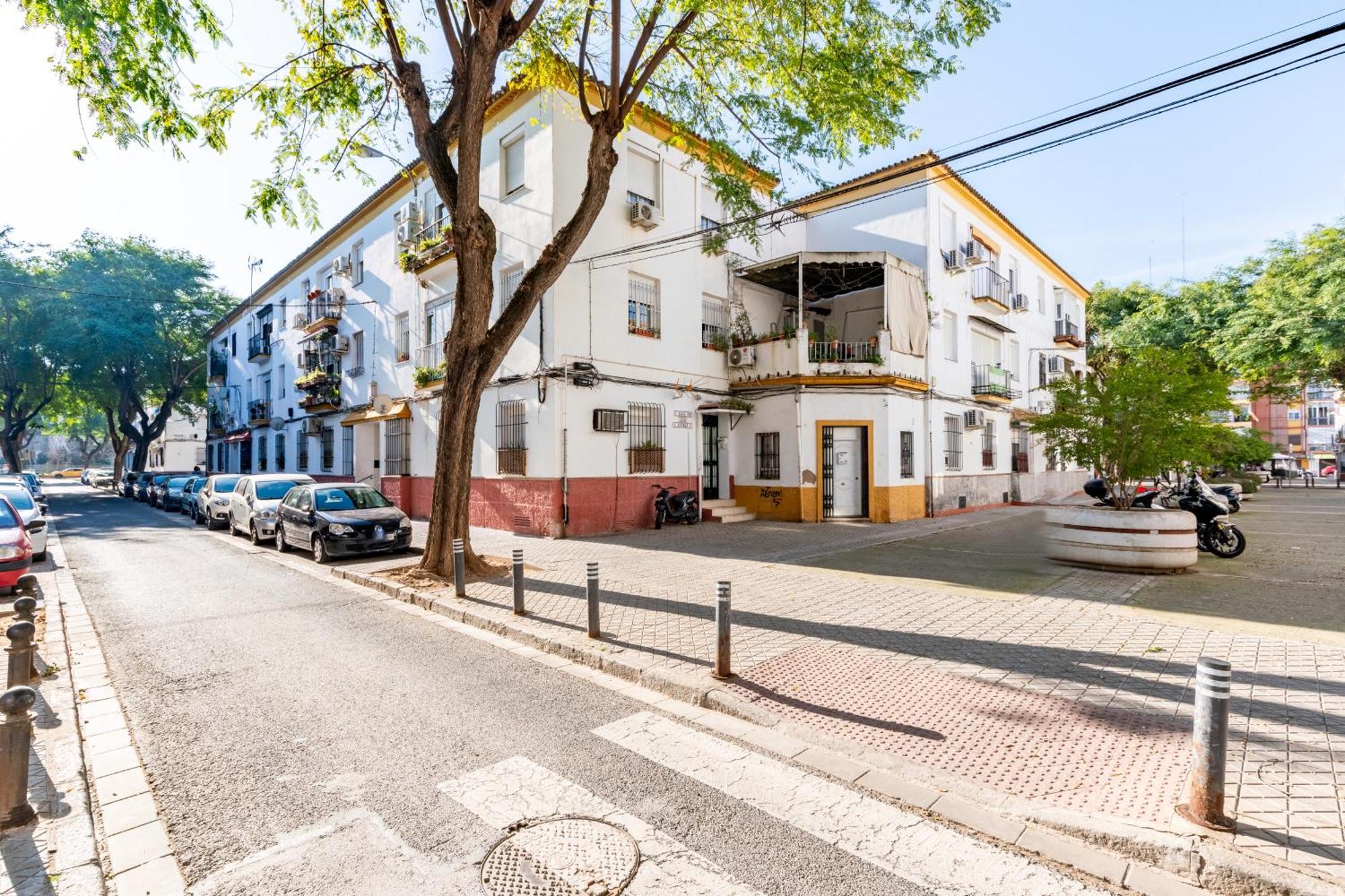 Apartamento Triana Los Remedios Σεβίλλη Εξωτερικό φωτογραφία