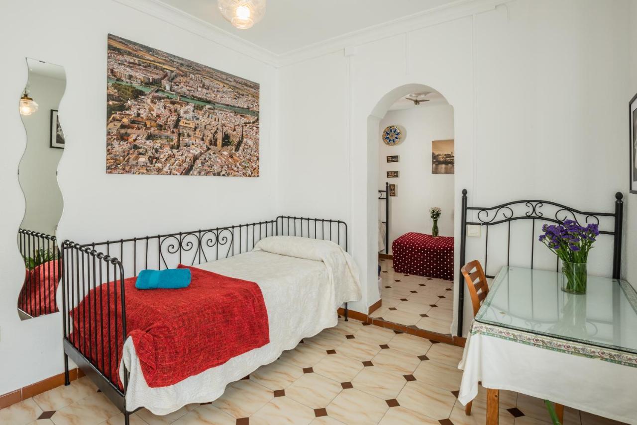 Apartamento Triana Los Remedios Σεβίλλη Εξωτερικό φωτογραφία